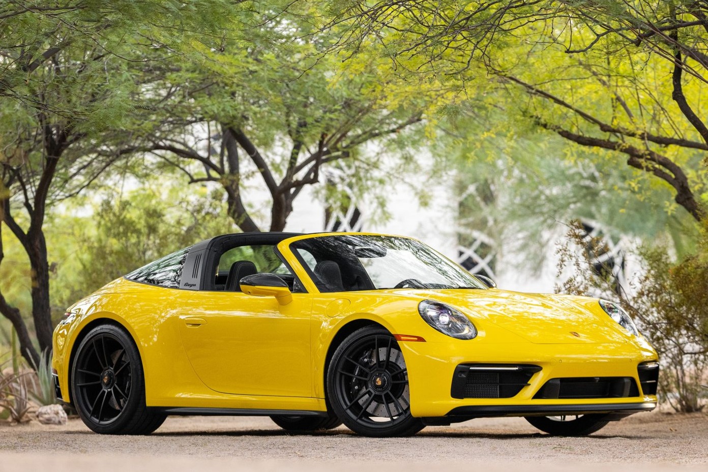 2024 911 GTS photo 2
