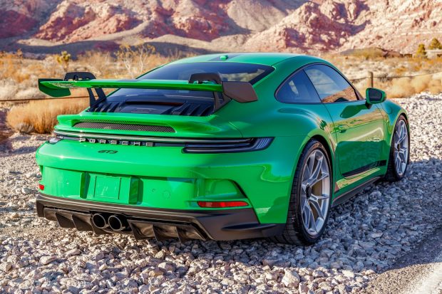 2022 911 GT3 photo 2