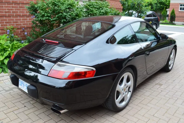 2000 911 Carrera photo 2