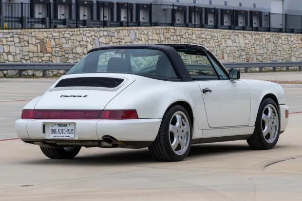 2021 911 Carrera S photo 2