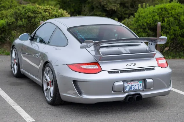 2010 911 GT3 photo 2