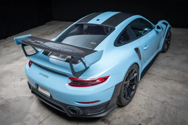 2018 911 GT2 RS photo 2