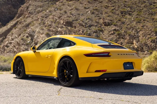 2019 911 GT3 Touring photo 2