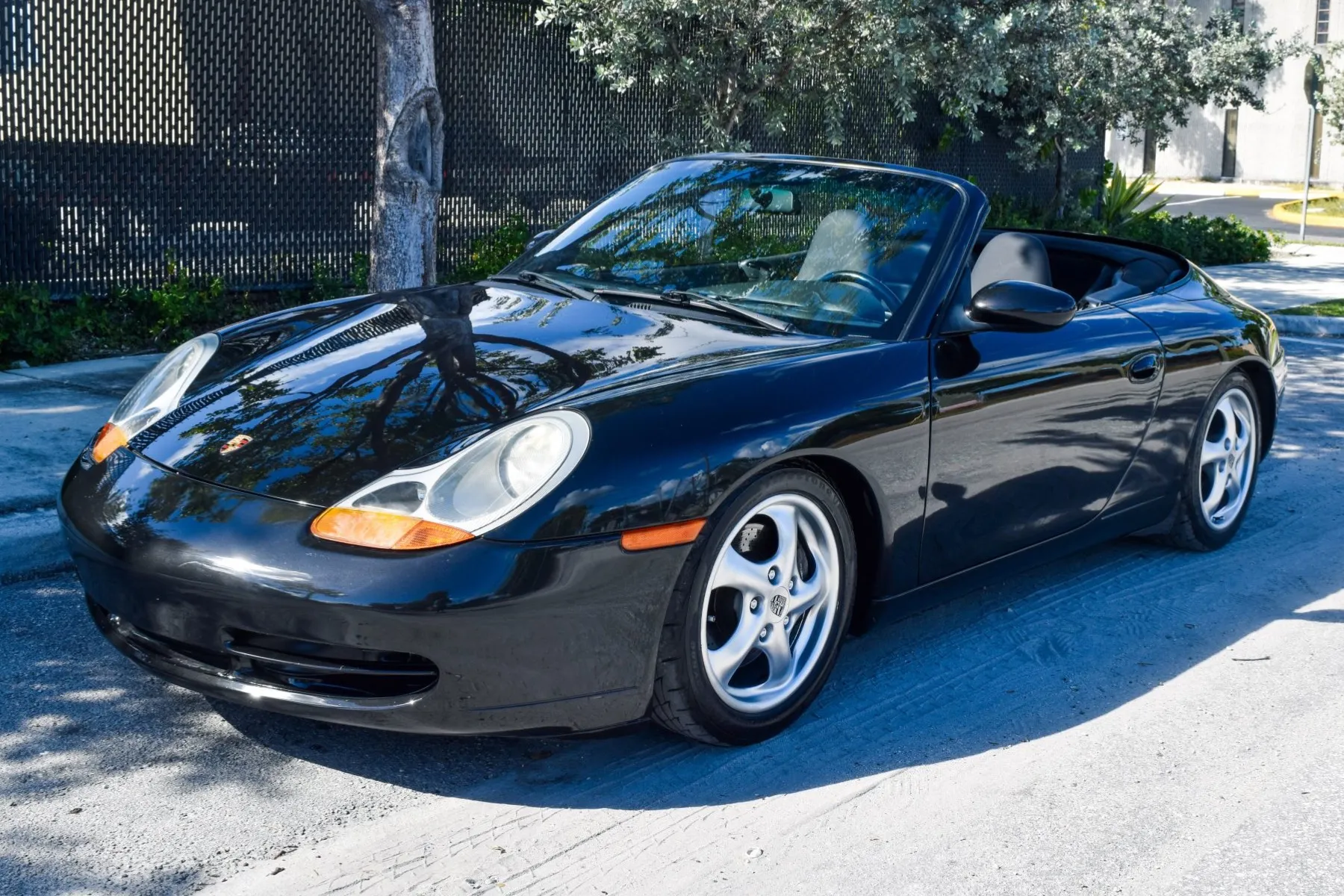 1999 Porsche 911 Carrera