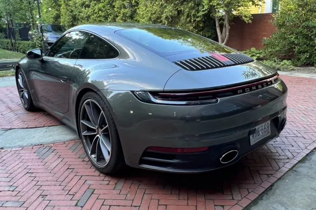 2020 911 Carrera 4S photo 2