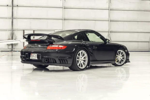 2008 911 GT2 photo 2