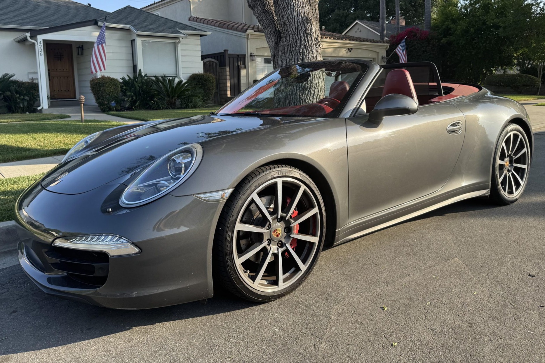 2013 911 Carrera 4S Cabriolet photo 2