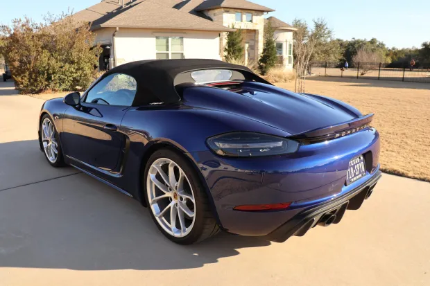2023 718 Boxster Spyder photo 2