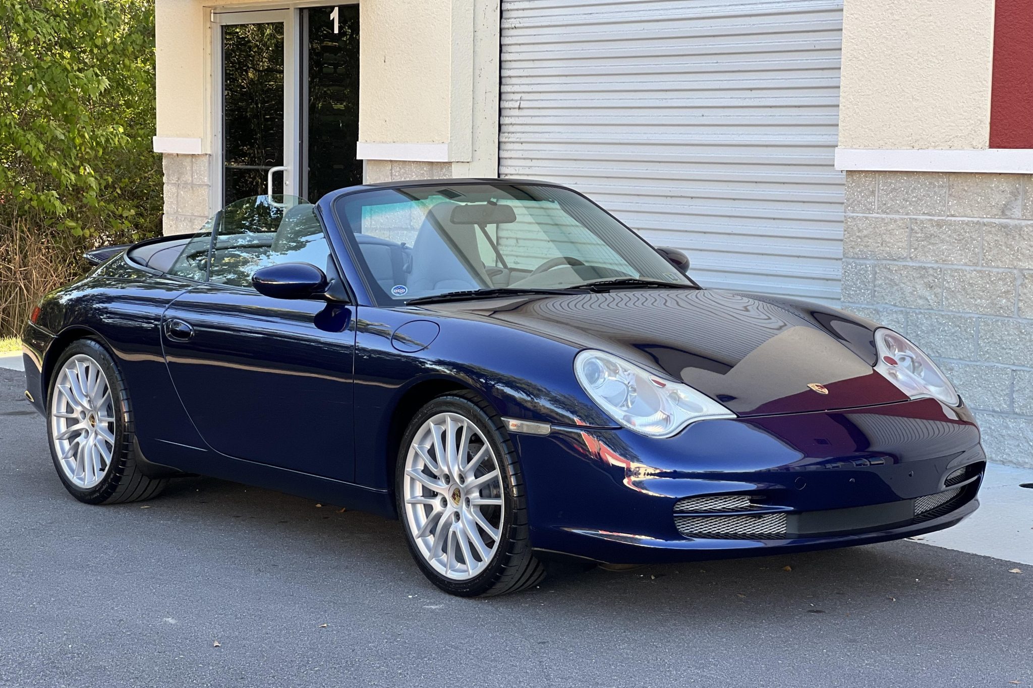 2002 911 Carrera Cabriolet photo 2