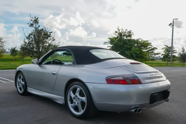 2001 911 Carrera Cabriolet photo 2