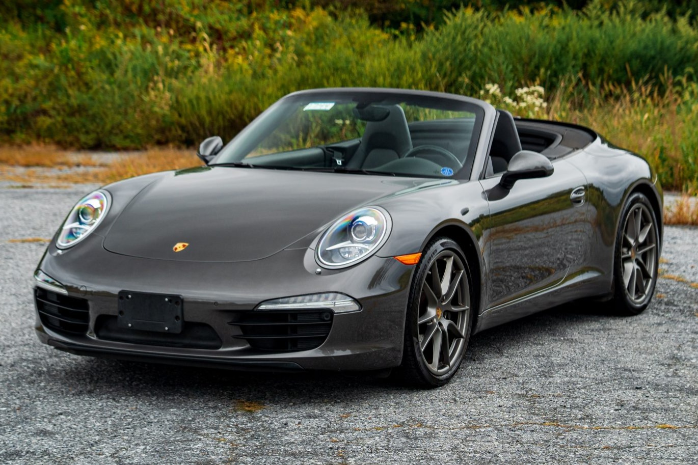 2015 911 Carrera photo 2