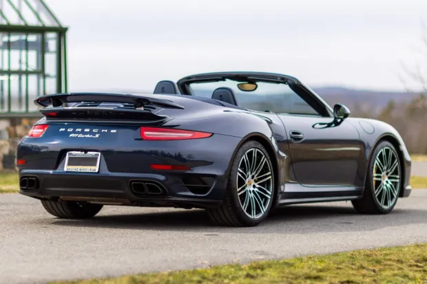 2015 911 Turbo S Cabriolet photo 2