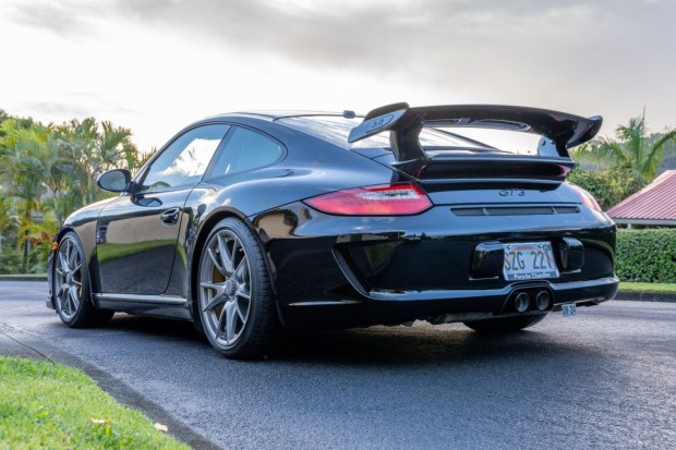 2010 911 GT3 photo 2
