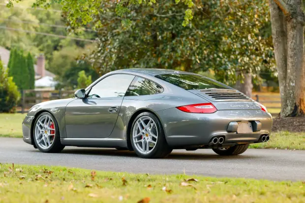 2010 911 Carrera S photo 2