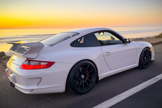 2007 911 GT3 photo 2