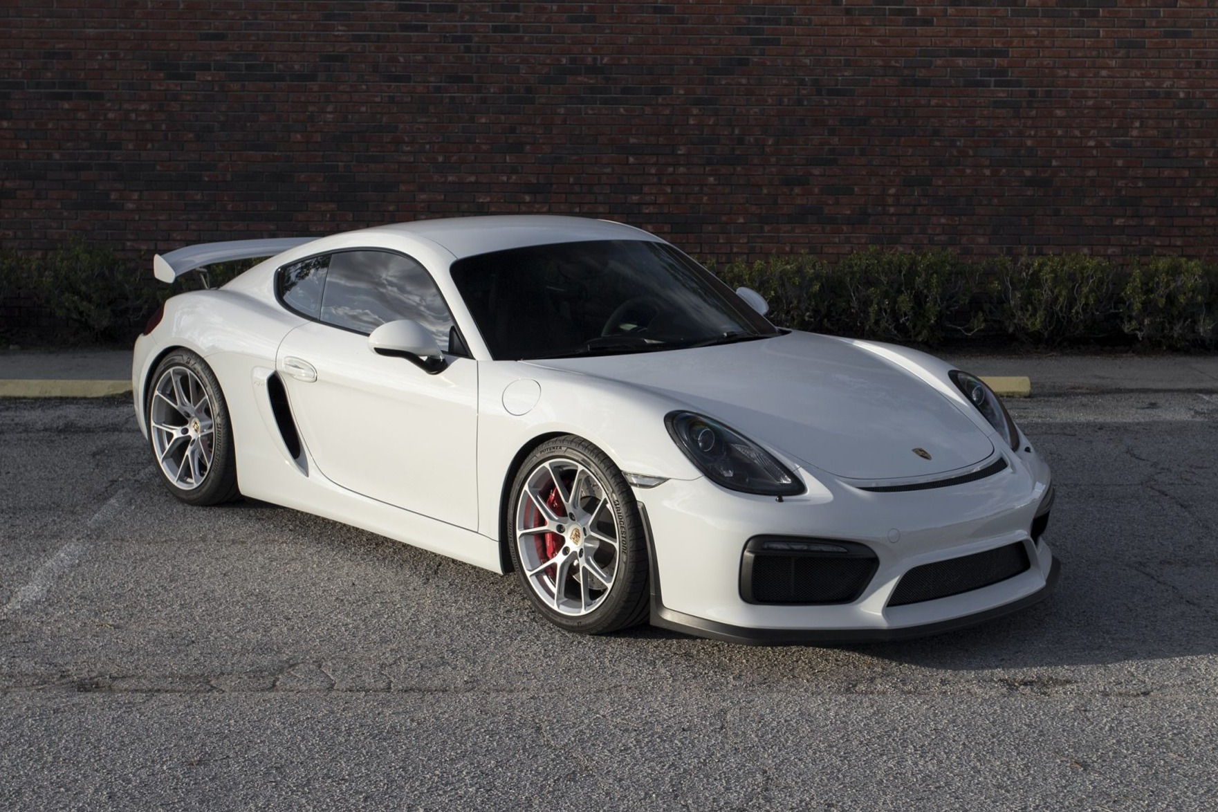 2016 Cayman GT4 photo 2