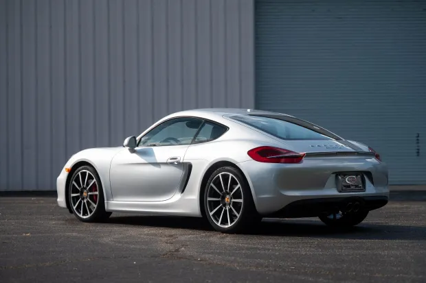 2014 Cayman S photo 2