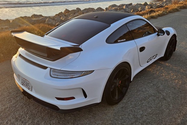 2015 911 GT3 photo 2