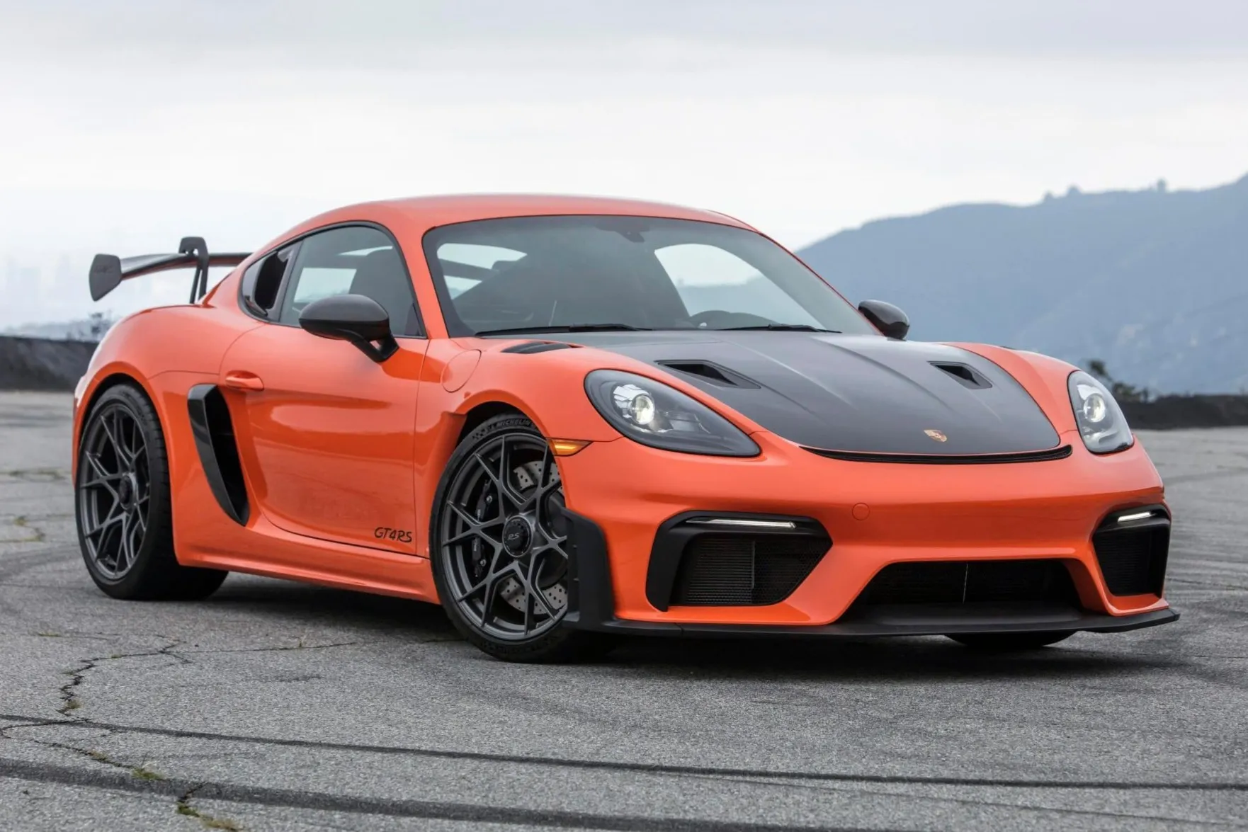 2023 Porsche 718 Cayman GT4 RS