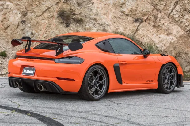 2023 718 Cayman GT4 RS photo 2