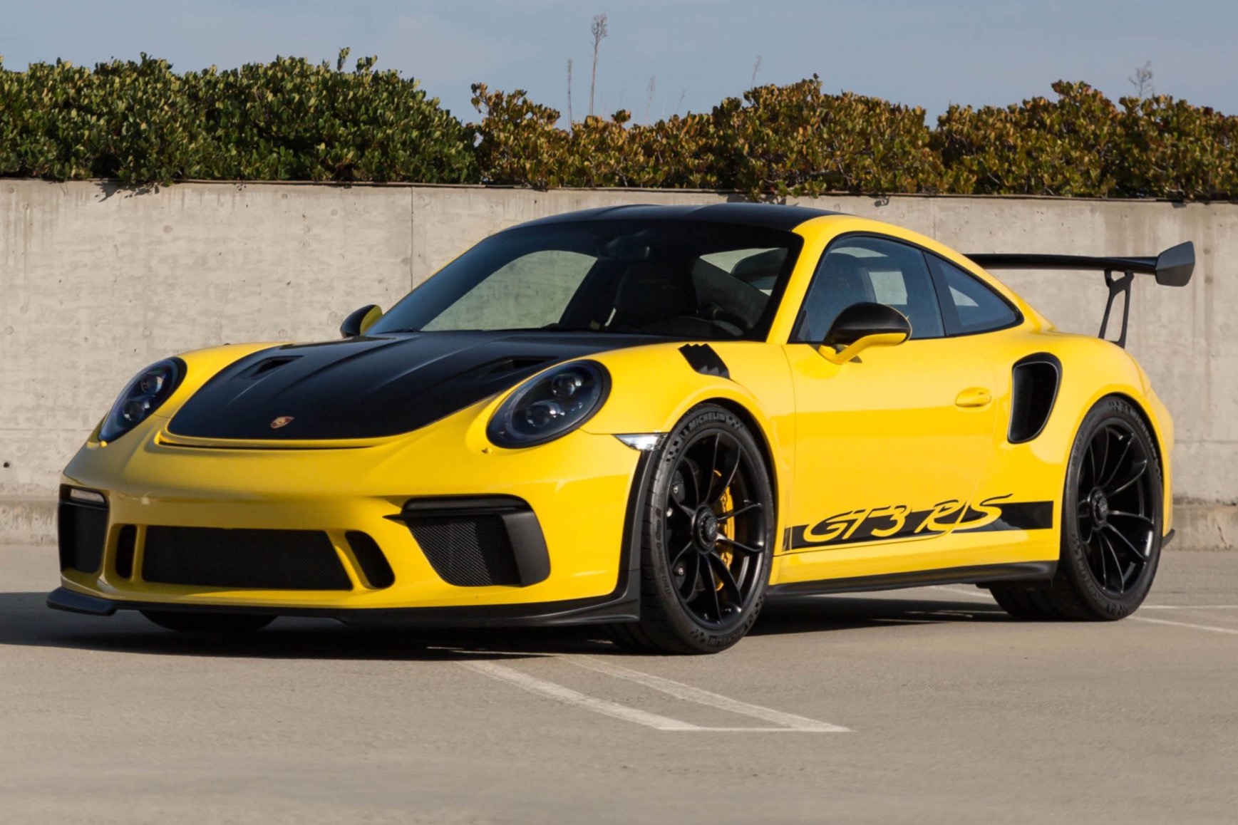 2019 911 GT3 RS photo 2