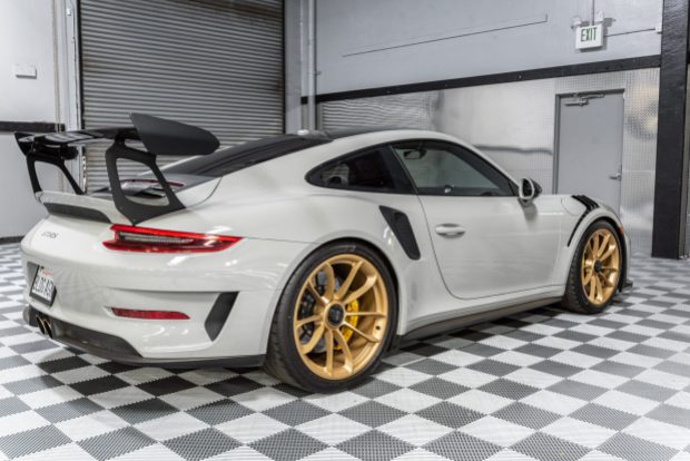 2019 911 GT3 RS photo 2