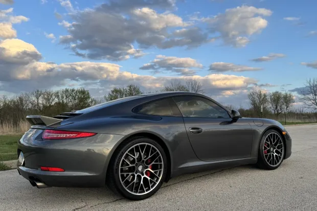 2012 911 Carrera S photo 2