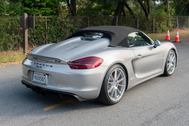 2016 Boxster Spyder photo 2