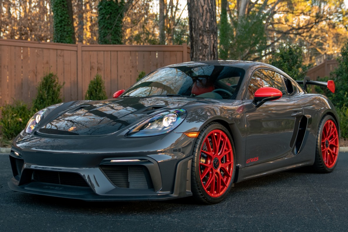 2023 Porsche 718 Cayman GT4 RS
