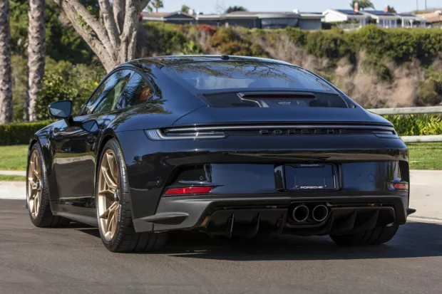 2024 911 GT3 Touring photo 2