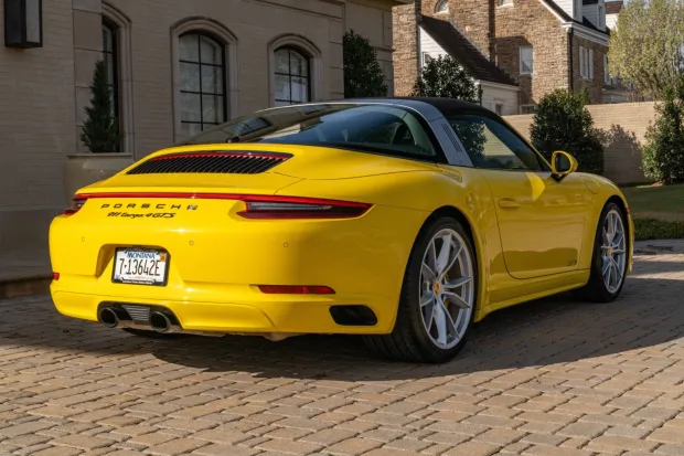 2017 911 Targa 4 GTS photo 2
