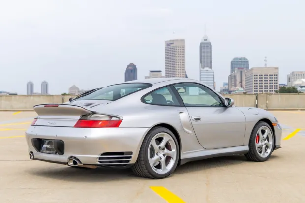 2002 911 Turbo photo 2