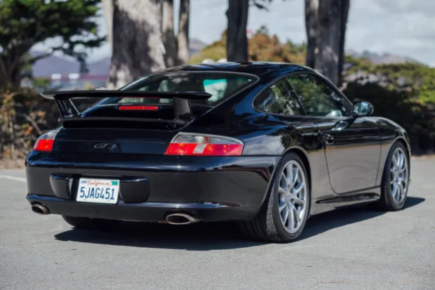 2004 911 GT3 photo 2
