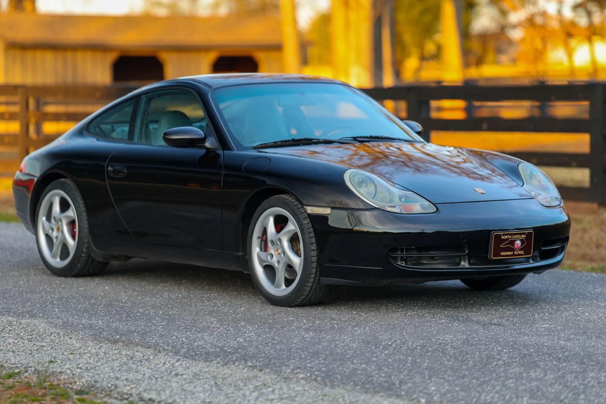 2001 911 Carrera photo 2