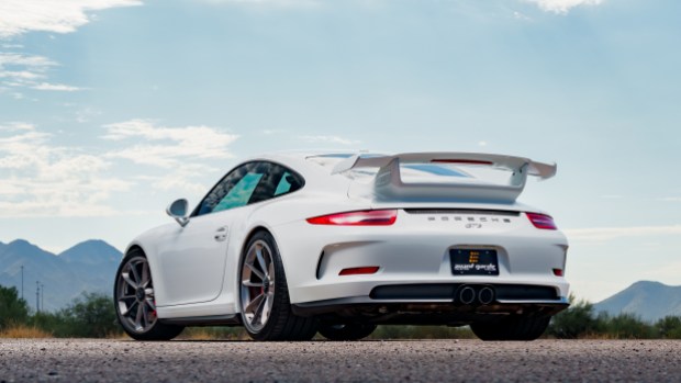 2014 911 GT3 photo 2