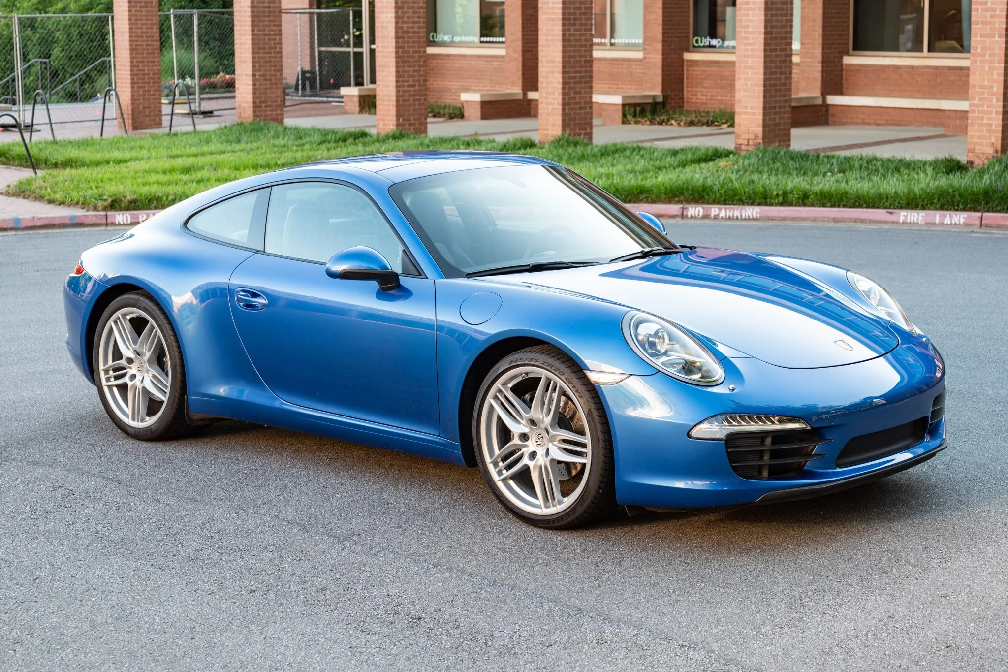 2015 Porsche 911 Carrera