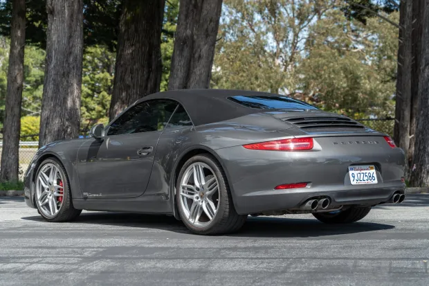 2012 911 Carrera S Cabriolet photo 2