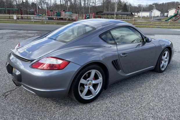 2006 Cayman S photo 2