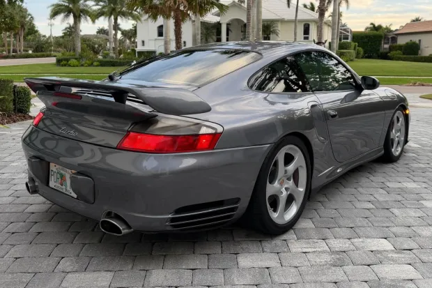 2002 911 Turbo photo 2