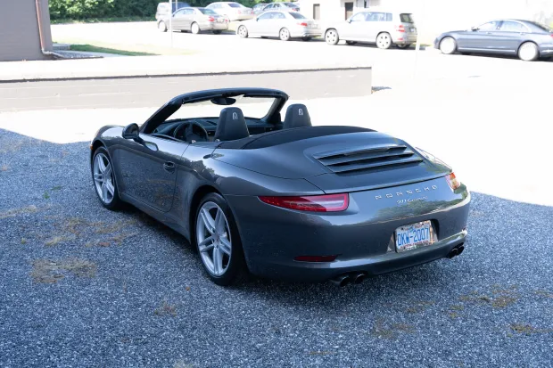 2012 911 Carrera Cabriolet photo 2