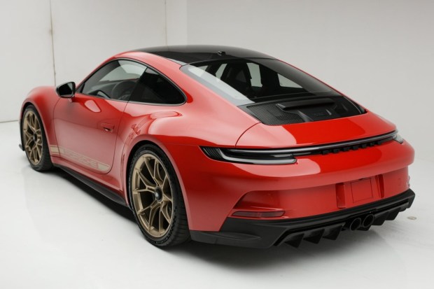2023 911 GT3 Touring photo 2