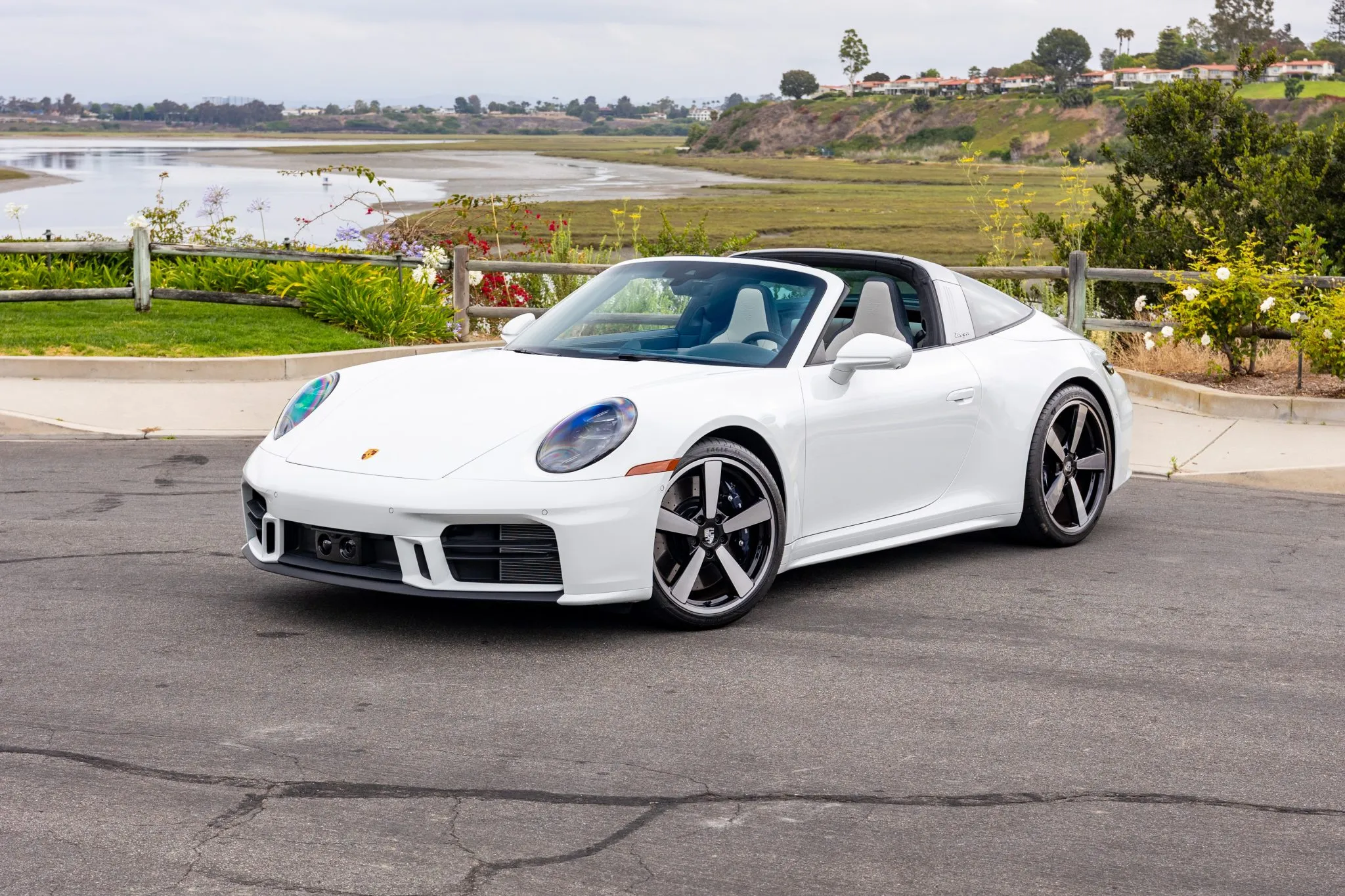 2026 Porsche 911 Targa 4S