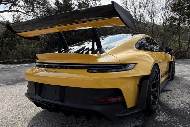 2024 911 GT3 photo 2