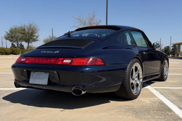 1997 911 Carrera 4S photo 2
