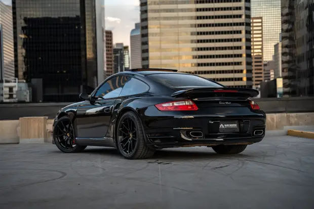 2008 911 Turbo photo 2