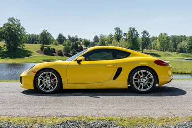 2014 Cayman S photo 2