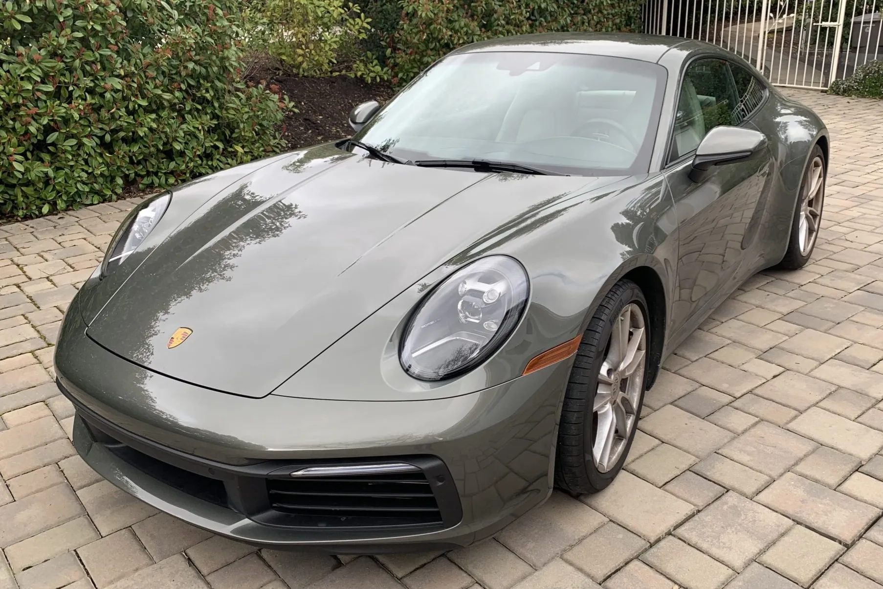 2020 Porsche 911 Carrera