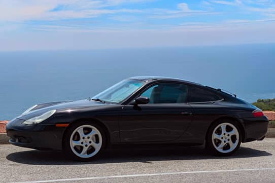 2001 911 Carrera 4 photo 2