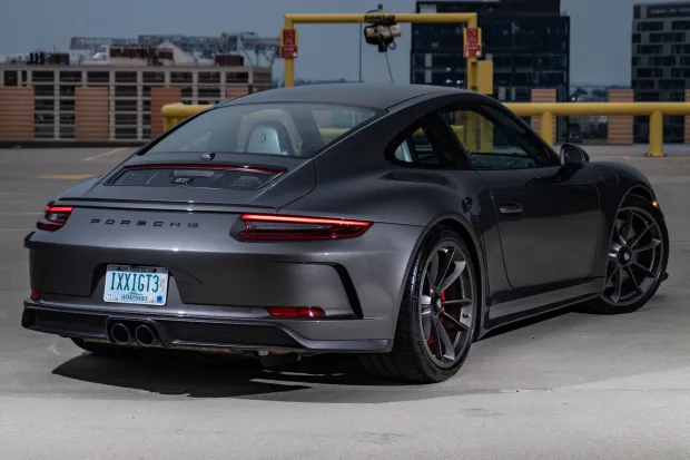 2019 911 GT3 Touring photo 2
