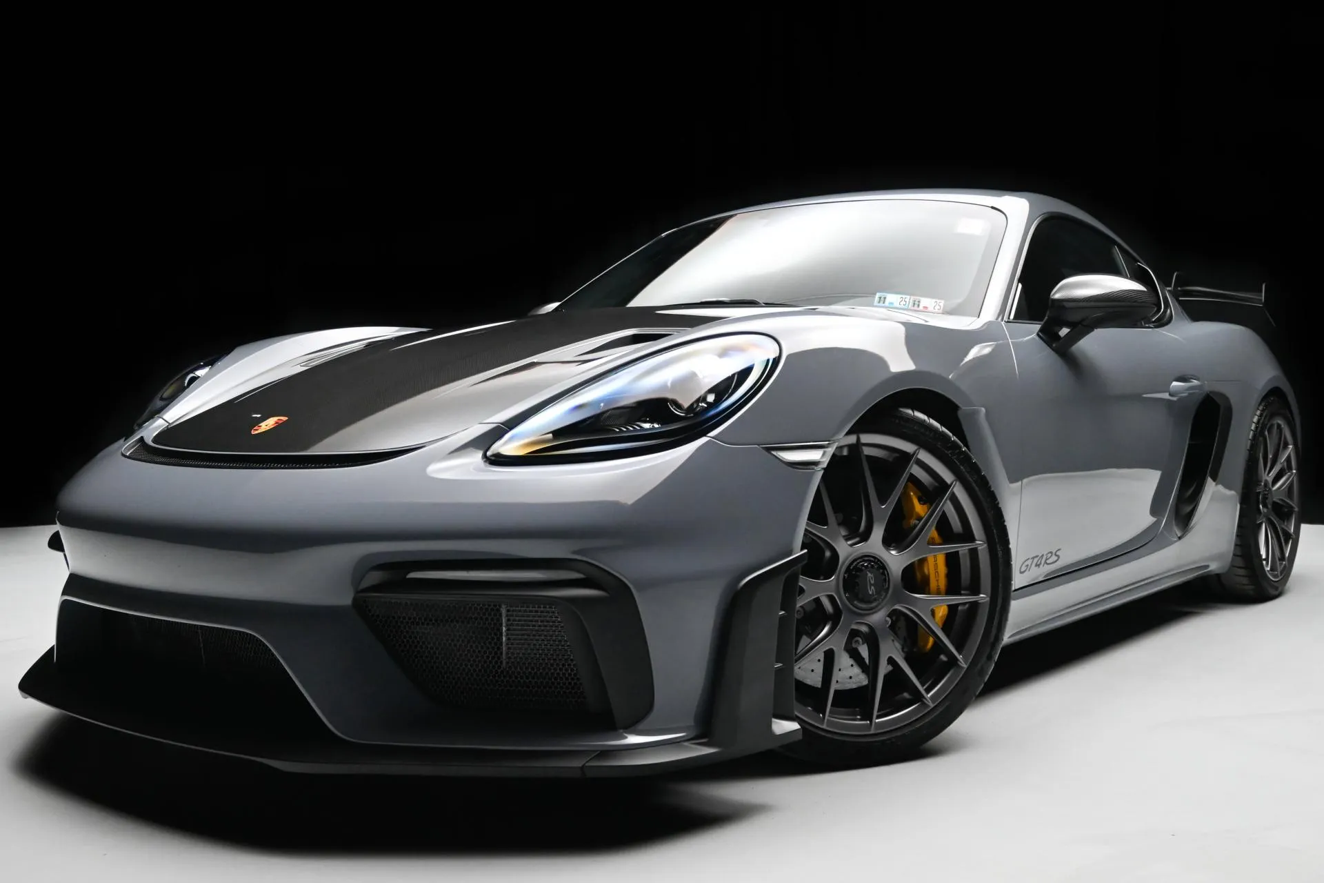 2023 718 Cayman GT4 RS photo 2